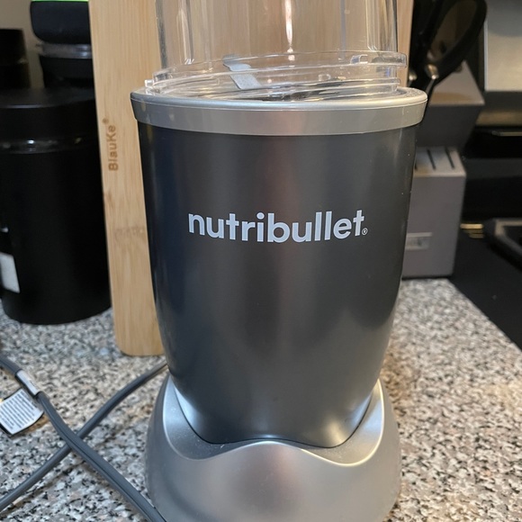 NutriBullet Personal Blender for Smoothies - Picture 1 of 4